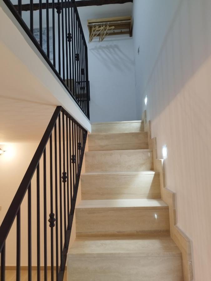 Apartamento Il Rifugio Del Conte Nápoles Exterior foto