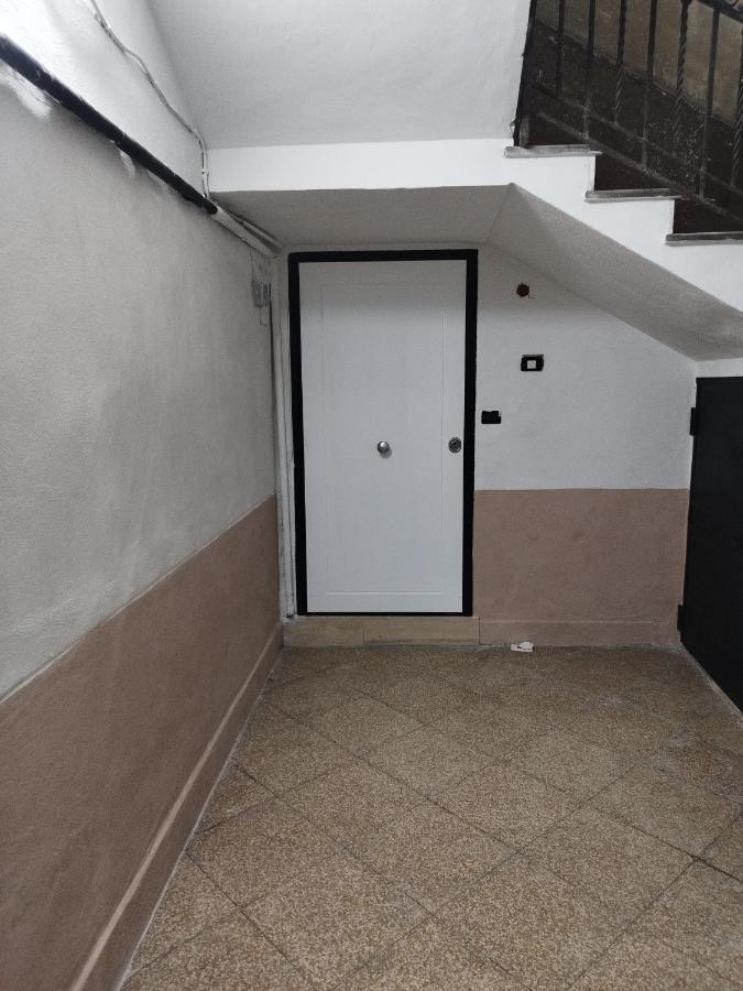 Apartamento Il Rifugio Del Conte Nápoles Exterior foto